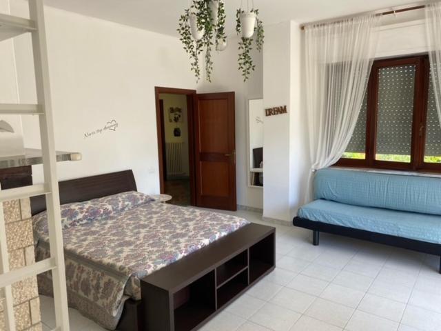 B&B Tra Mare E Marmo Марина-ди-Каррара Экстерьер фото