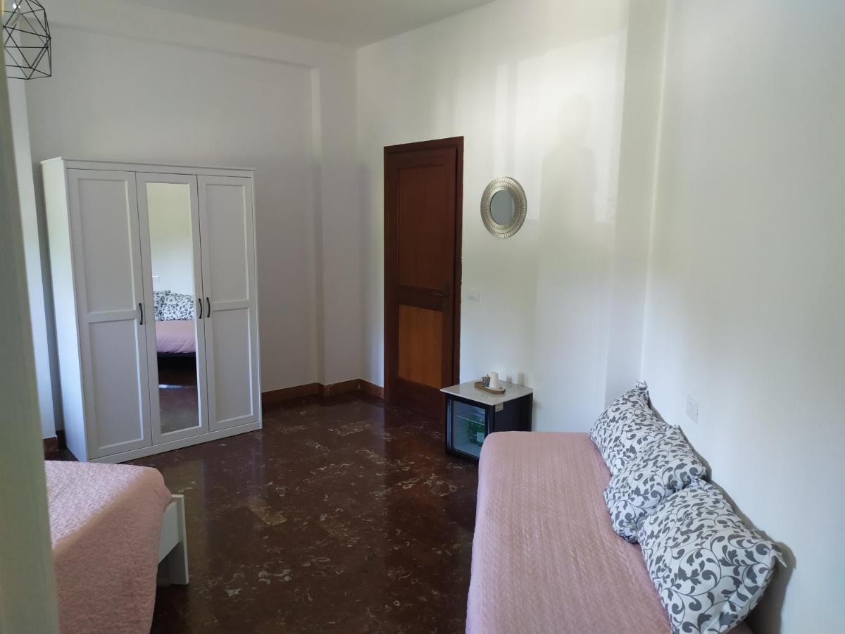 B&B Tra Mare E Marmo Марина-ди-Каррара Экстерьер фото